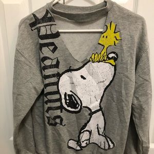 Peanuts sweater